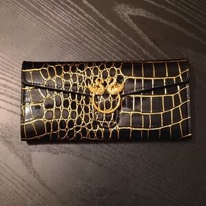 Chic Faux Leather Wallet
